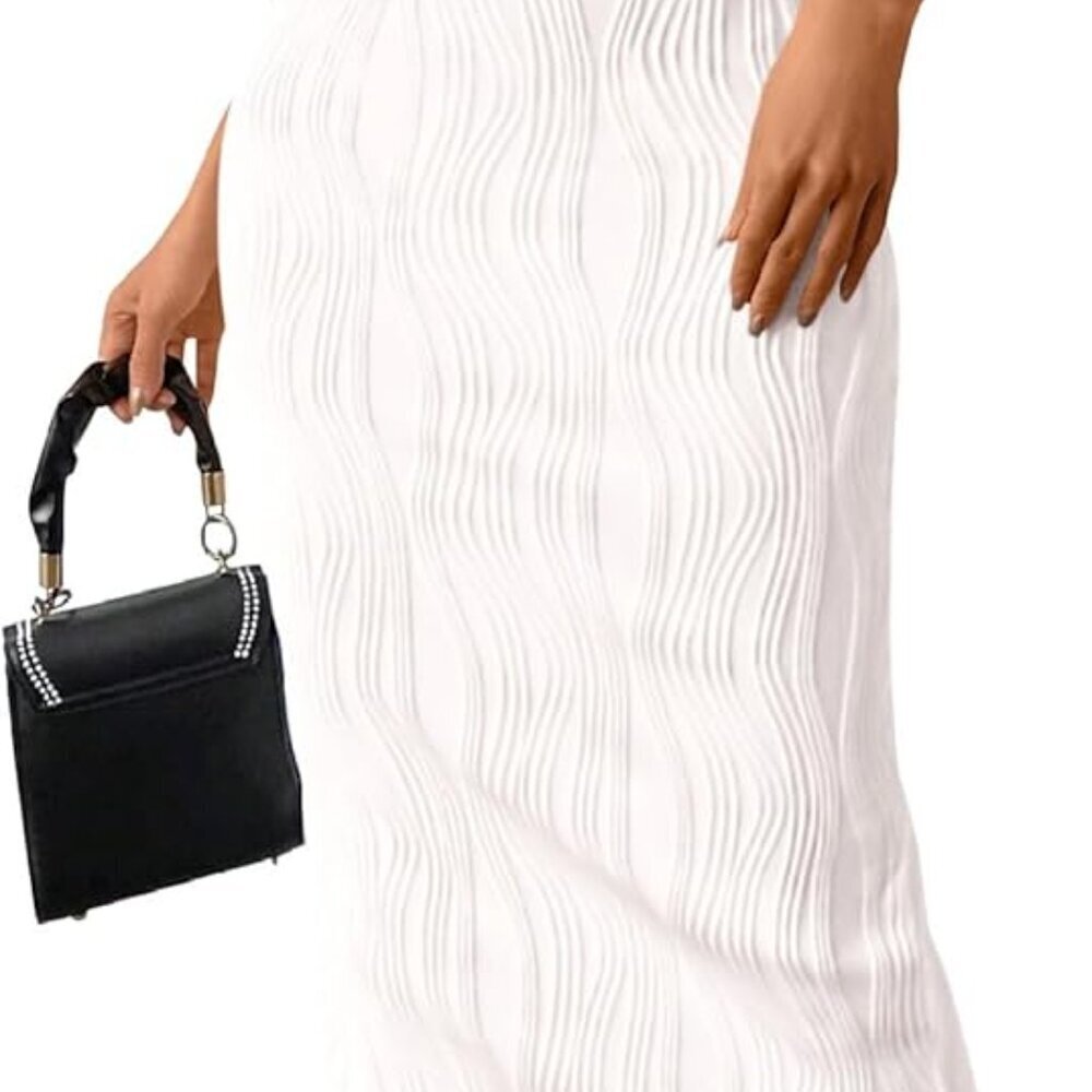 Women's Sleeveless Bodycon Dress Textured Fabric Back Slit Cocktail